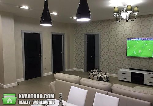 Rent out 2-room apartment. Киев,  Бажана — photo 3