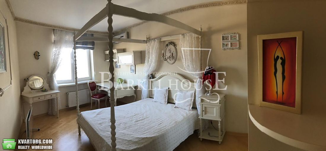 Rent out 3-room apartment. Киев,  Окипной — photo 4