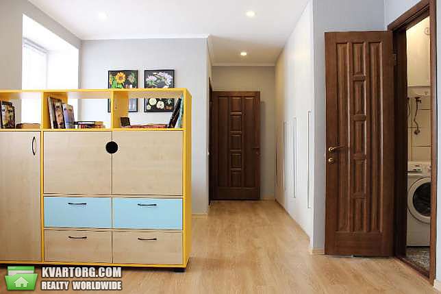 Rent out 1-room apartment. Киев,  Лебединская — photo 4