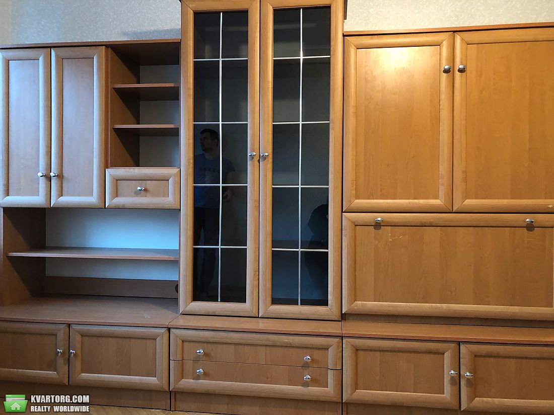 Rent out 2-room apartment. Киев,  Дарницкий бул — photo 5