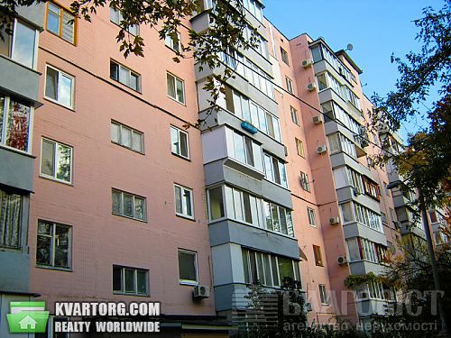 Sell 2-room apartment. Киев,  Щорса — photo 1