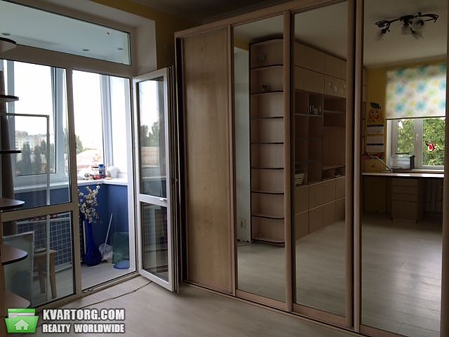 Sell 2-room apartment. Киев,  Искровская — photo 7