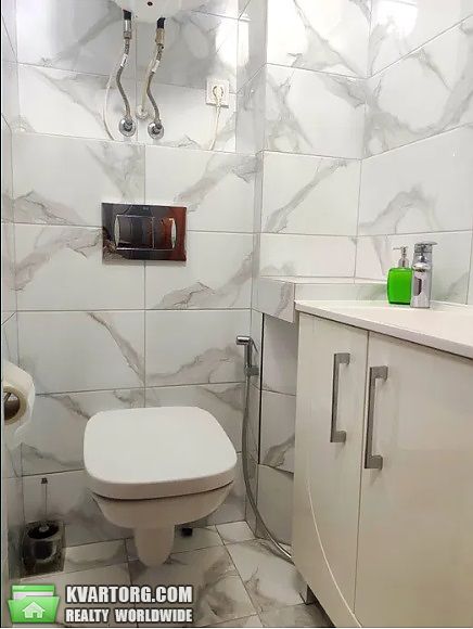 Rent out 2-room apartment. Киев,  Леваневского — photo 8