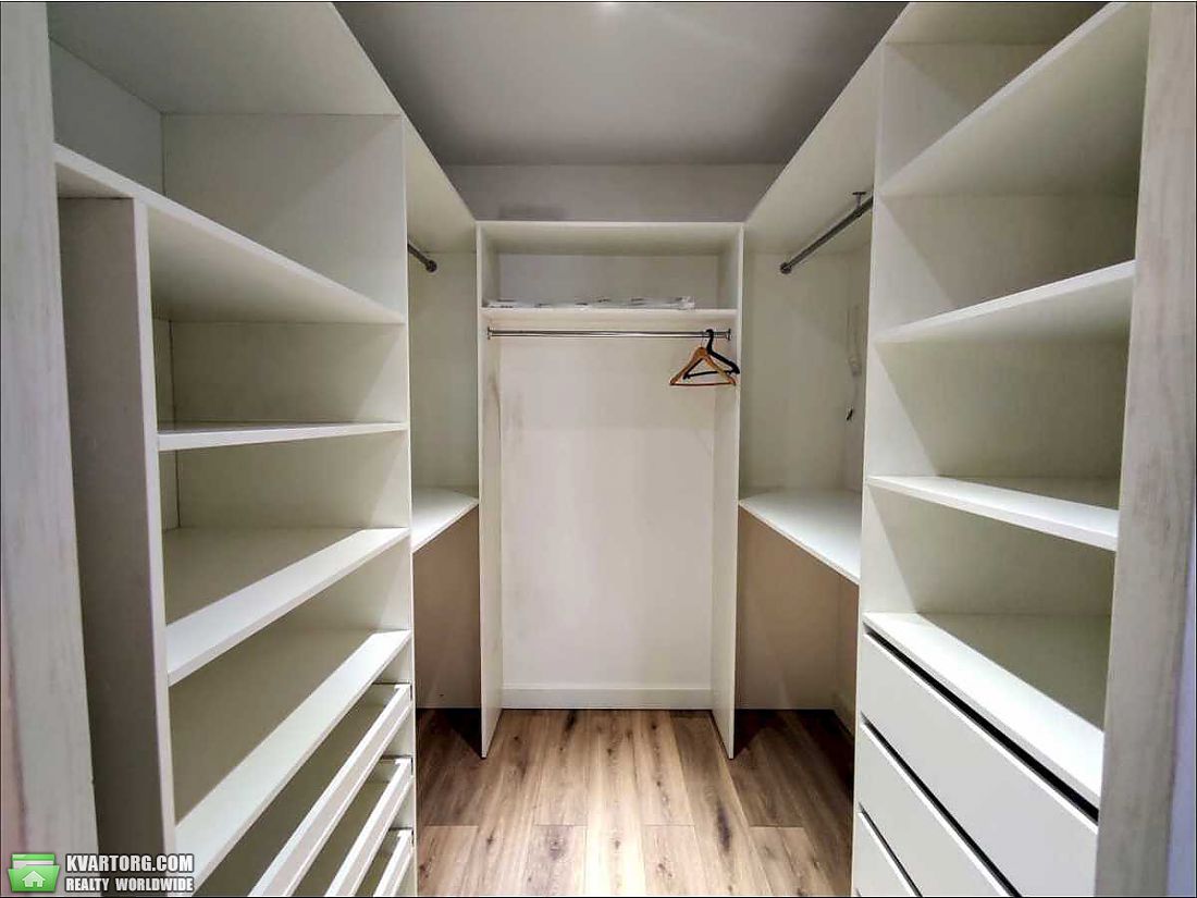 Rent out 2-room apartment. Киев, Набережно Рыбальская — photo 10