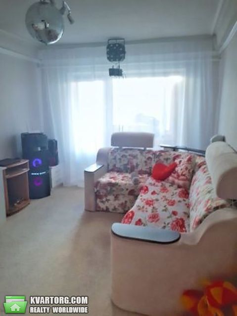 Sell 2-room apartment. Киев,  Воссоединения пр — photo 1