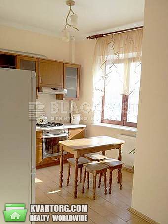 Rent out 2-room apartment. Киев,  Жилянская — photo 4