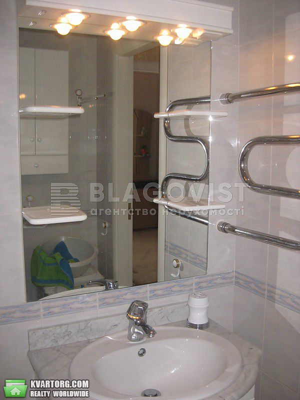 Sell 2-room apartment. Киев,  Старонаводницкая — photo 6