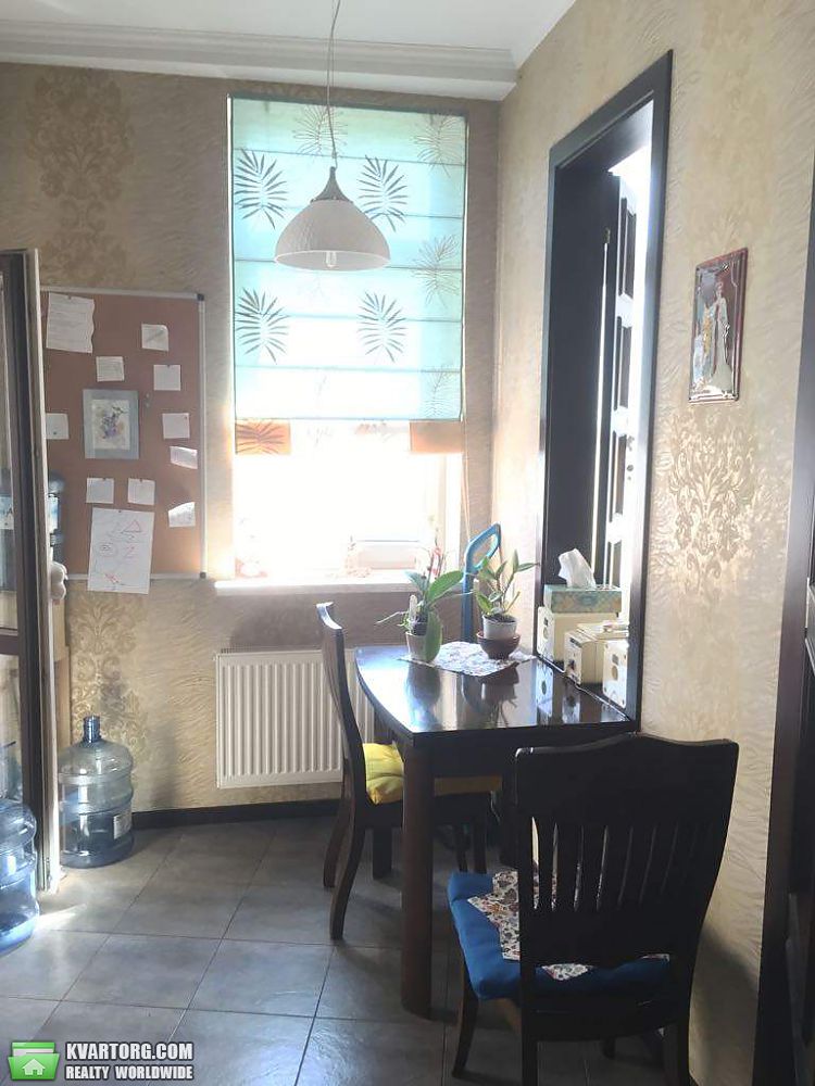 Sell 1-room apartment. Киев,  Щорса — photo 4
