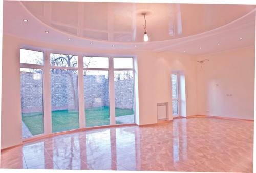 Sell house. Одесса, Обильный переулок — photo 1