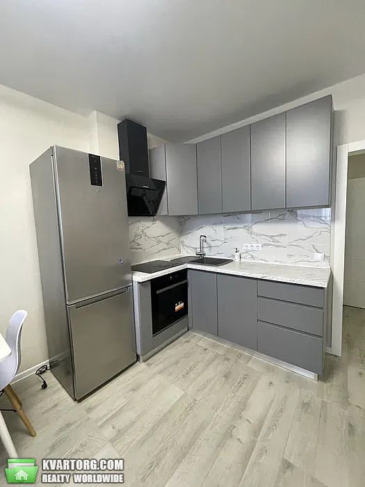 Rent out 1-room apartment. Киев, Сім&700;ї Стешенків 9 — photo 2