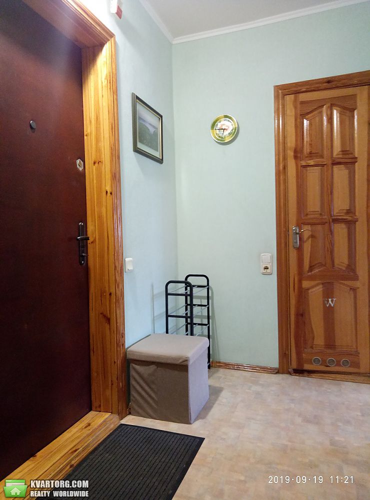 Rent out 2-room apartment. Киев, Оболонская площадь — photo 5