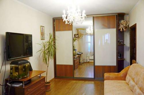 Sell 3-room apartment. Киев, Заболотного Академика — photo 1