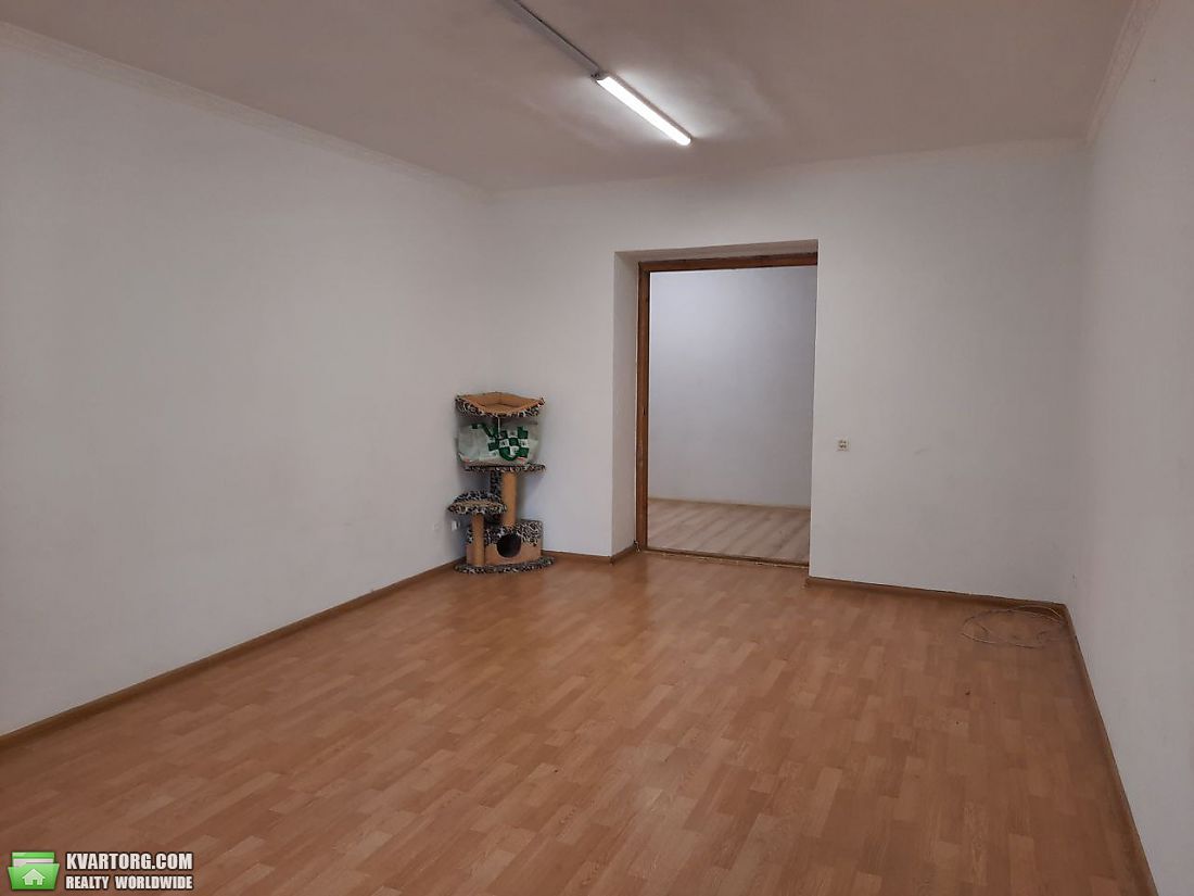 Rent out 2-room apartment. Киев,  Вишняковская — photo 2
