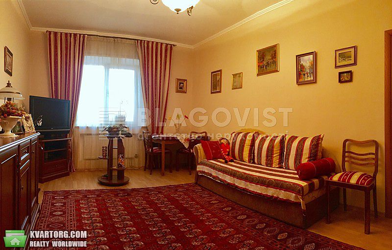 Sell 2-room apartment. Киев, Чорновола — photo 2