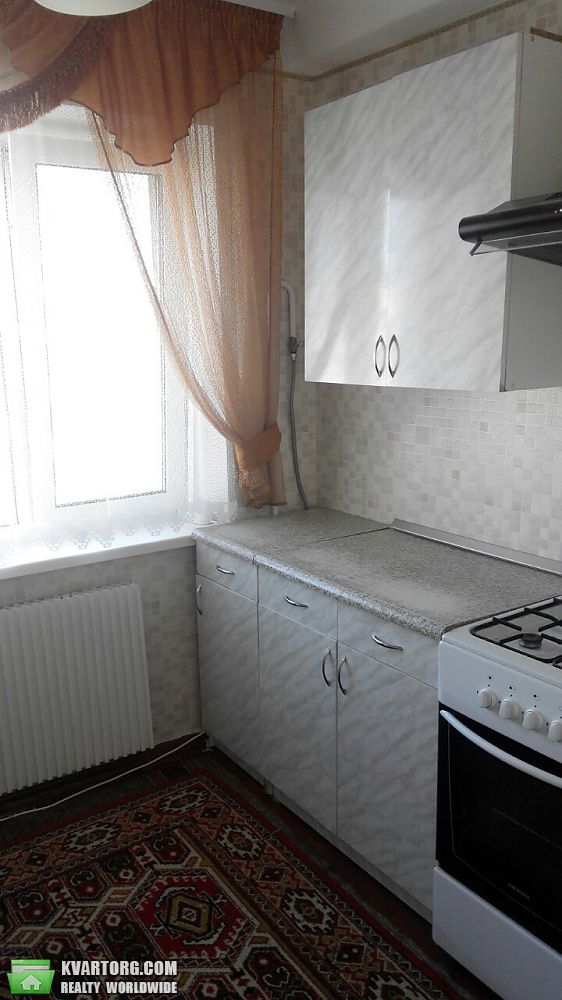 Rent out 2-room apartment. Киев, Тимошенко — photo 1