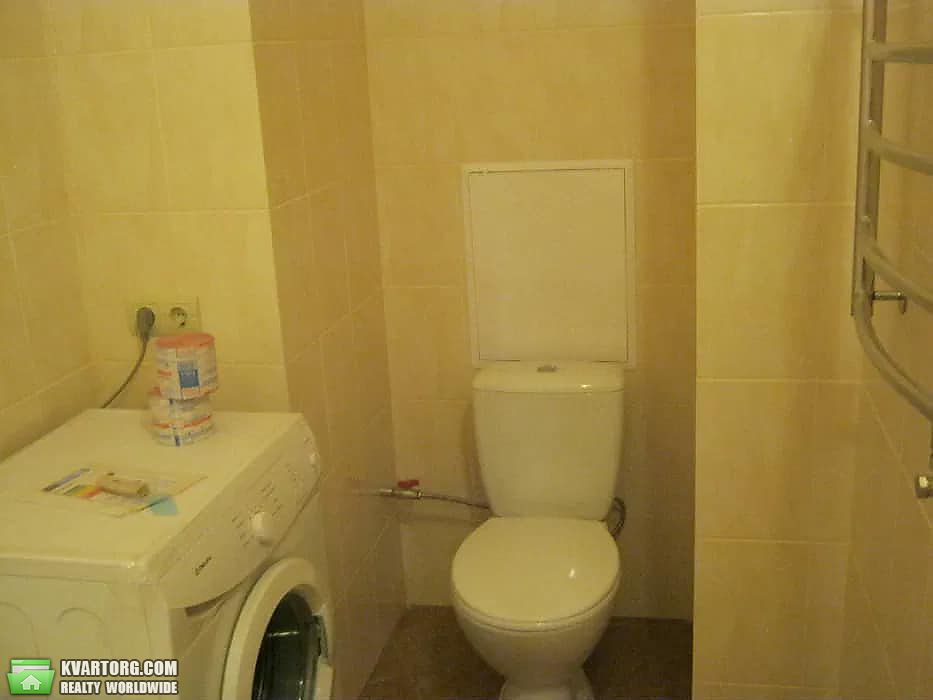 Rent out 5-room apartment. Киев,  Рижская — photo 6