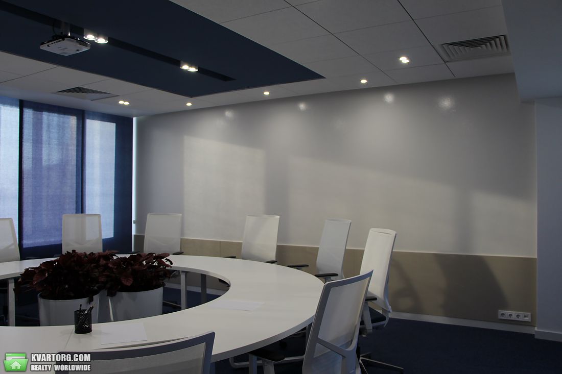 Rent out office. Киев,  Нижний Вал — photo 2