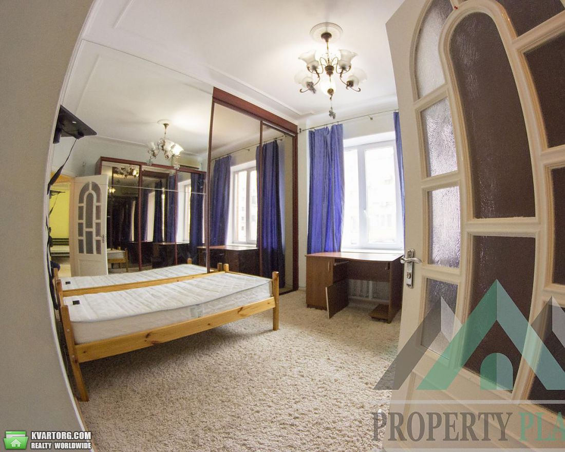 Rent out 3-room apartment. Киев, Дмитриевская — photo 8