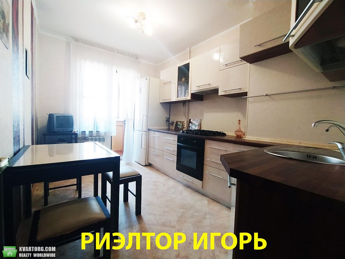 Rent out 3-room apartment. Одесса, Ицхака Рабина — photo 2