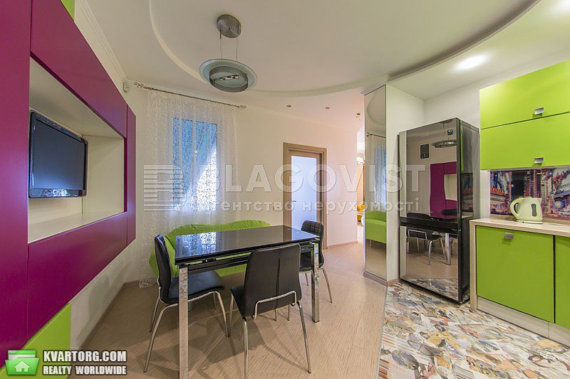 Rent out 2-room apartment. Киев, Иорданская — photo 5