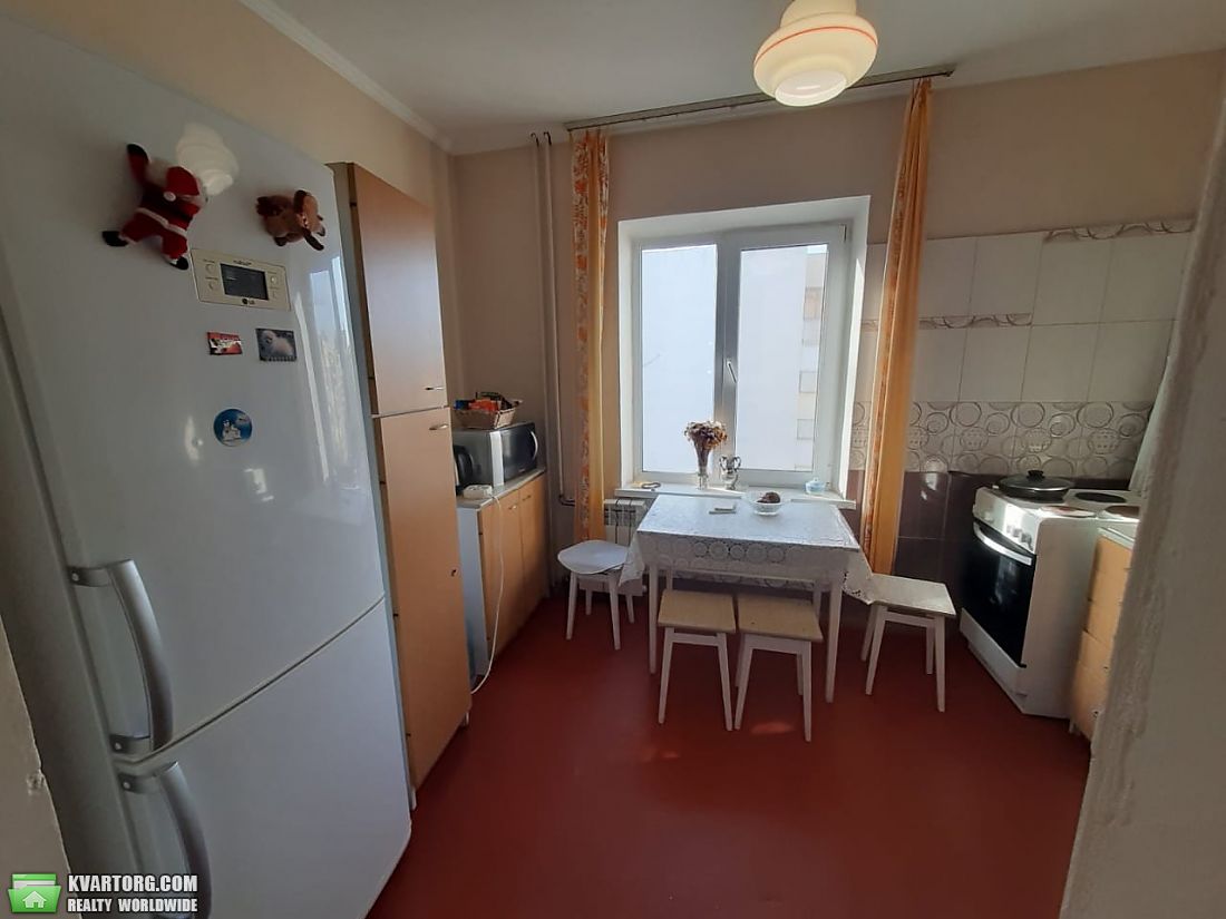 Rent out 2-room apartment. Киев,  Вербицкого — photo 2