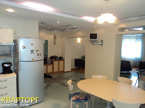 Rent out 4-room apartment. Киев,  Героев Сталинграда пр — photo 2