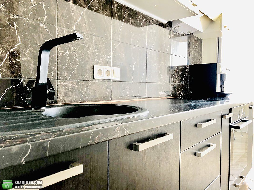 Sell 1-room apartment. Киев,  Кондратюка — photo 1
