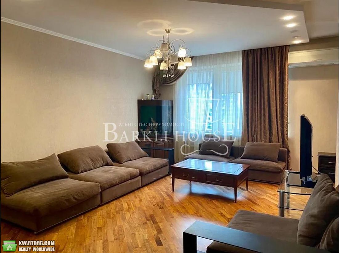 Rent out 4-room apartment. Киев,  Барбюса — photo 1