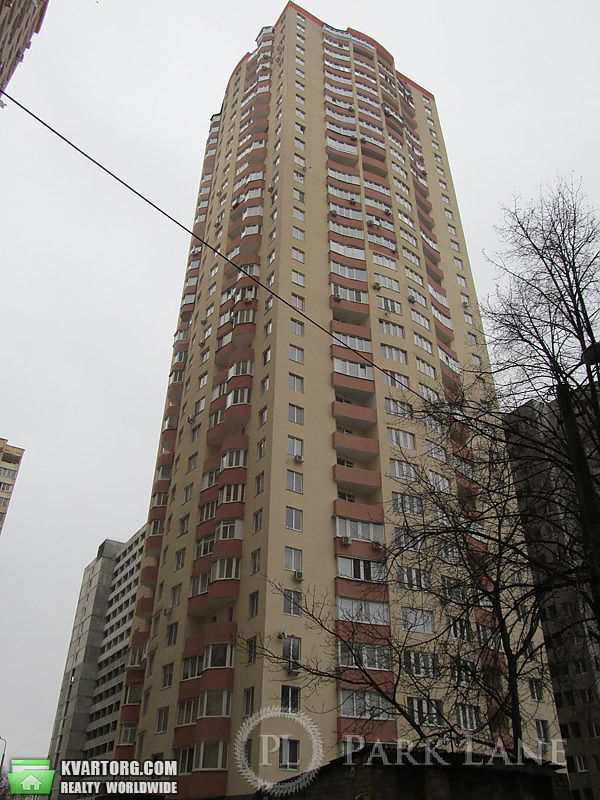 Sell 3-room apartment. Киев,  Олевская — photo 1