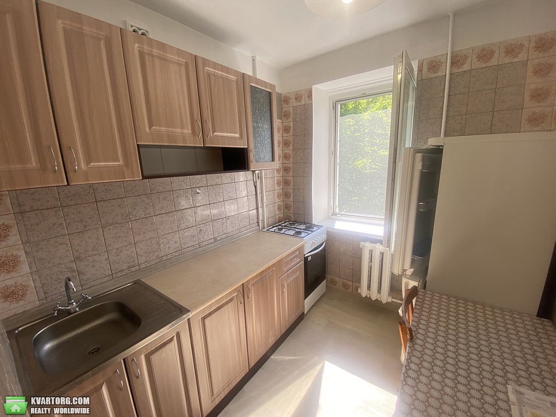 Rent out 1-room apartment. Киев,  Доброхотова — photo 8