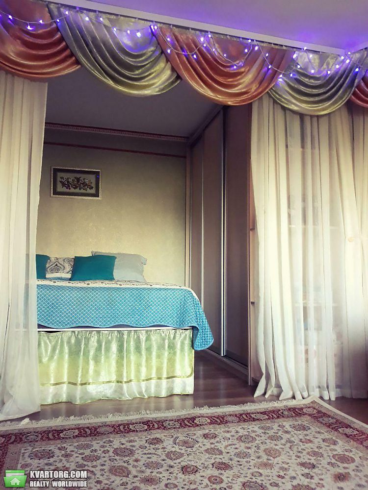Sell 1-room apartment. Киев,  Багговутовская — photo 2