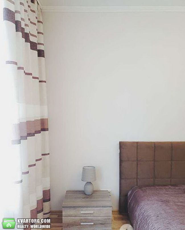 Rent out 2-room apartment. Киев,  Гордиенко пер — photo 4
