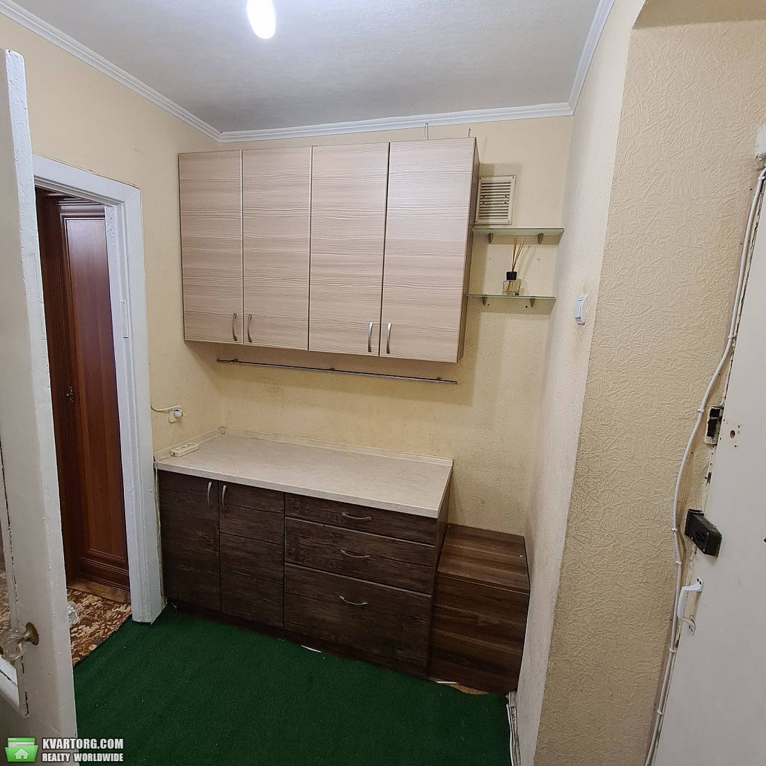 Rent out 1-room apartment. Киев,  Леваневского — photo 1