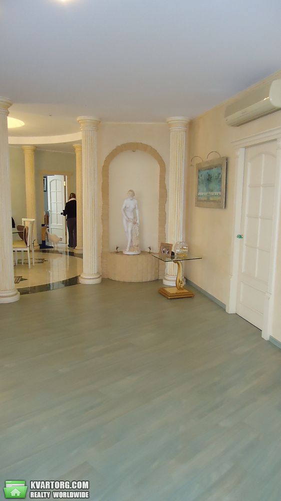 Rent out 3-room apartment. Одесса, проспект Шевченка — photo 4