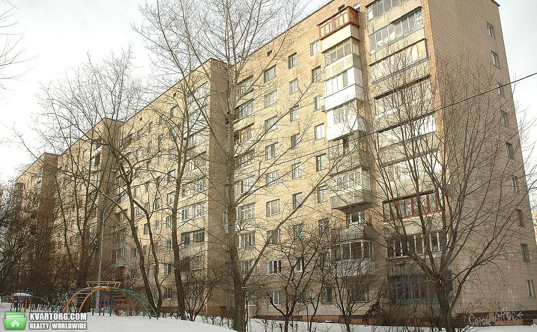 Sell 3-room apartment. Киев,  Феодосийская — photo 1