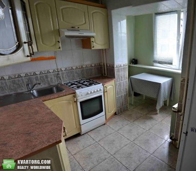 Sell 3-room apartment. Киев,  Шолом-Алейхема — photo 1