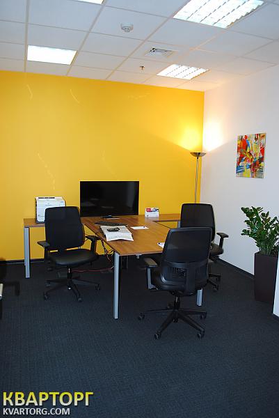 Rent out office. Киев, Спортивная — photo 3