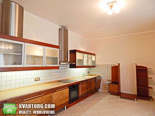 Sell 4-room apartment. Киев, Старонаводницкая — photo 1