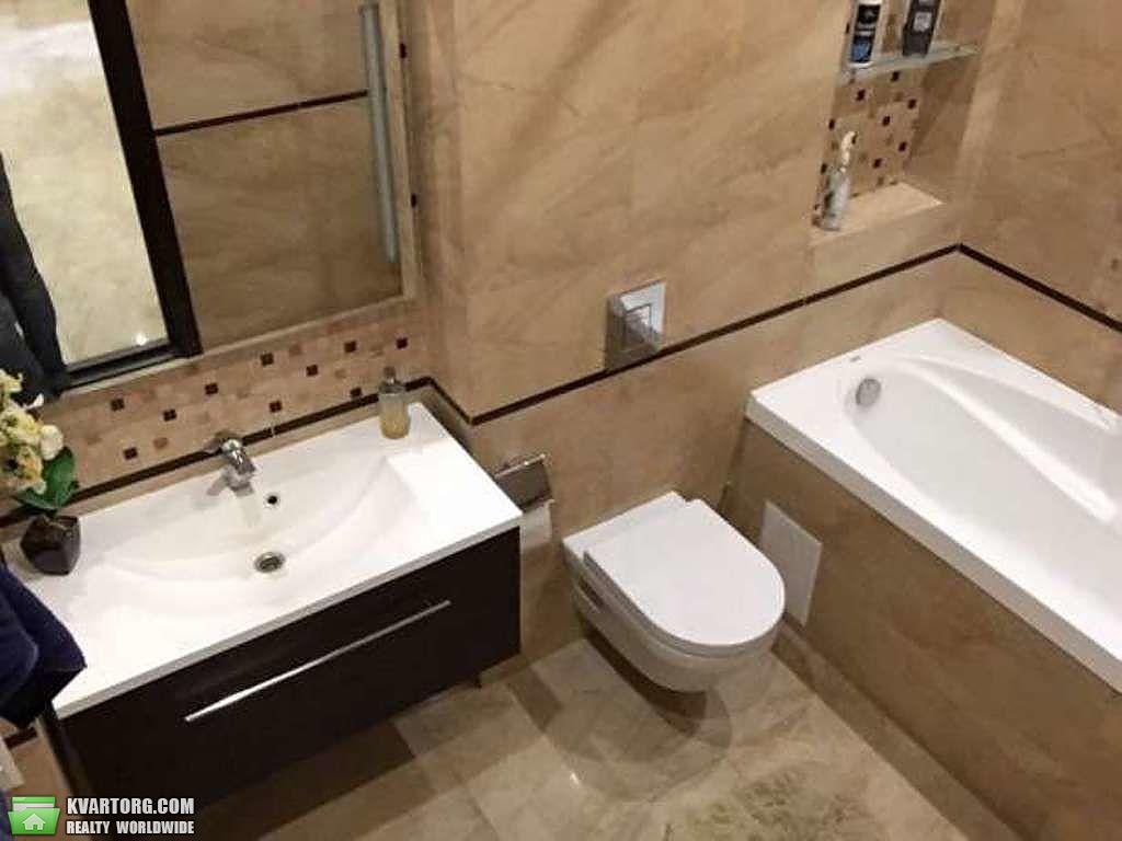 Rent out 2-room apartment. Киев, Деловая — photo 9