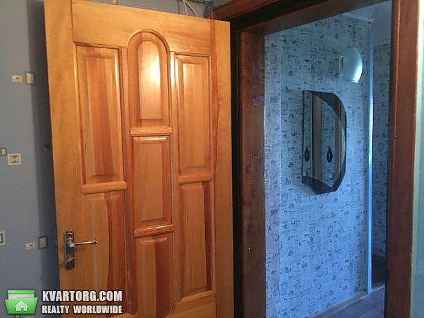 Rent out 2-room apartment. Киев,  Черновола — photo 7