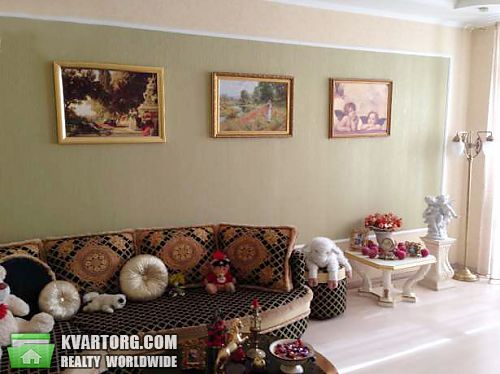 Sell 3-room apartment. Киев, Белорусская — photo 1