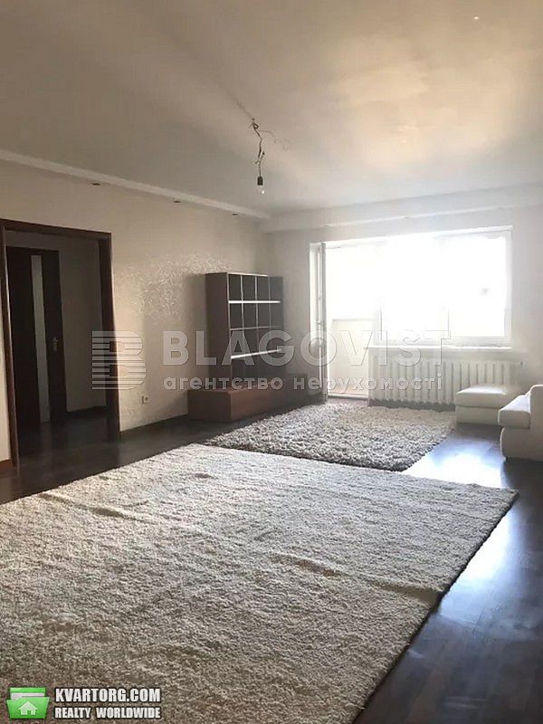 Sell 3-room apartment. Киев,  Срибнокильская — photo 8