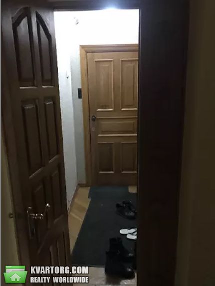 Rent out 3-room apartment. Киев,  Энтузиастов — photo 3