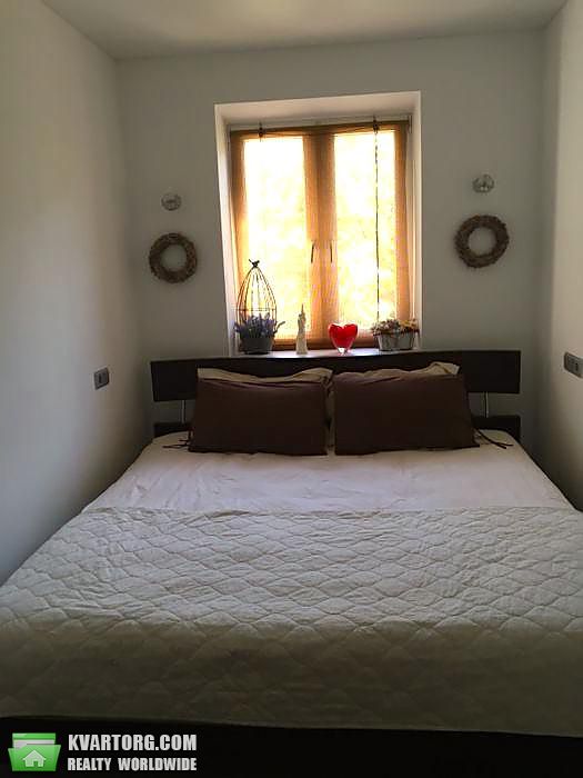 Rent out 2-room apartment. Киев,  Московская — photo 3