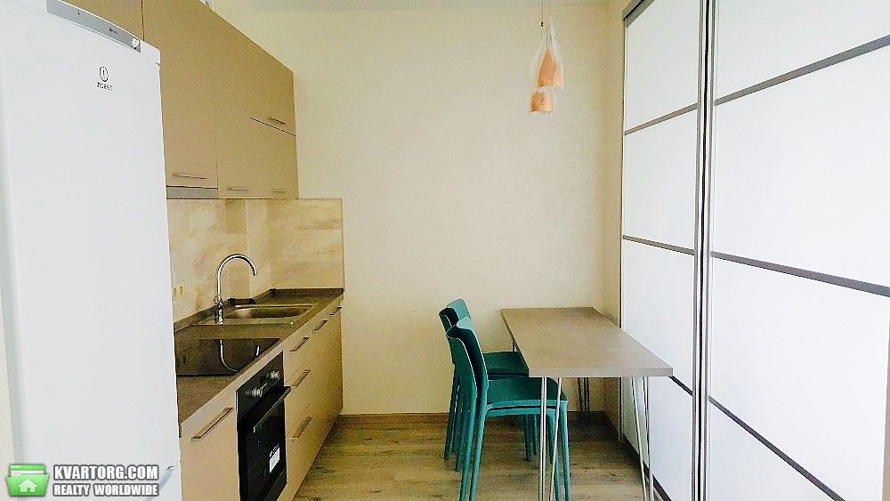 Sell 2-room apartment. Киев,  Теремковская — photo 3