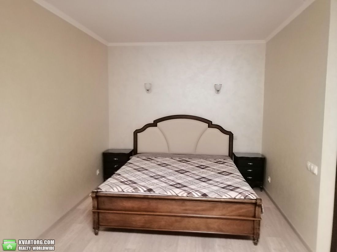 Rent out 1-room apartment. Киев,  Ревуцкого — photo 3