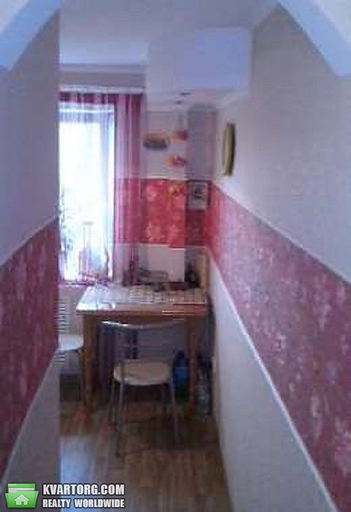 Sell 2-room apartment. Киев,  Салютная — photo 2