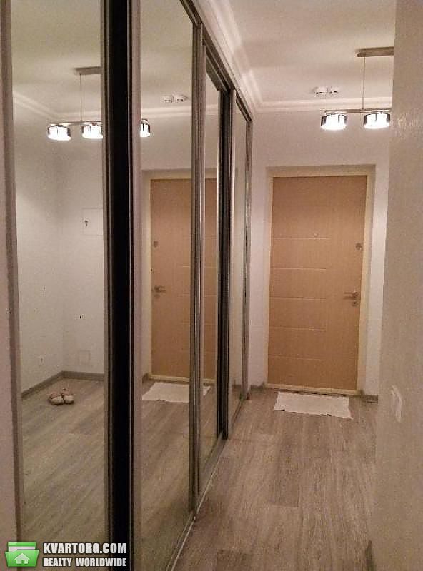 Rent out 2-room apartment. Киев,  Петрицкого — photo 10