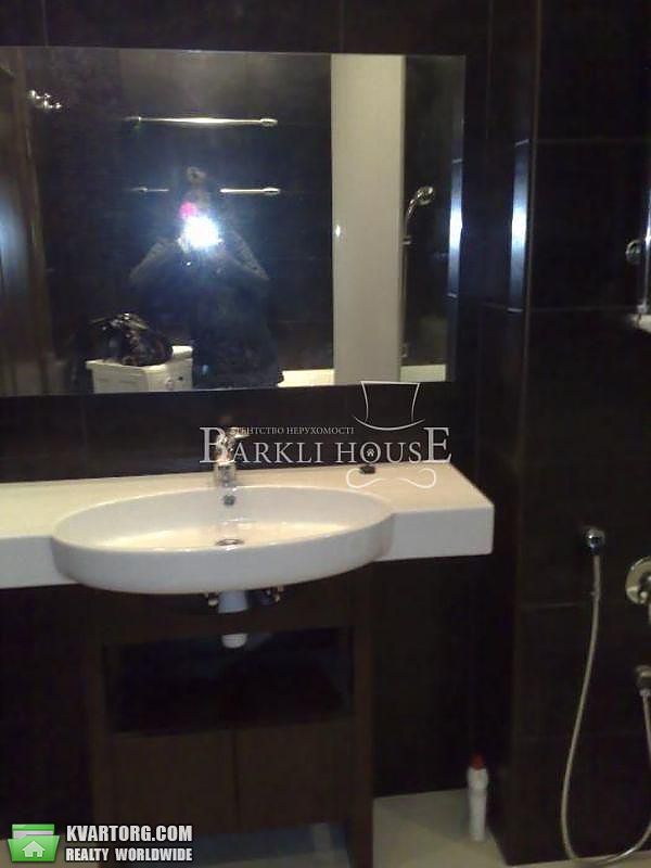 Rent out 2-room apartment. Киев,  Грушевского — photo 8