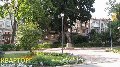 Sell 5-room apartment. Киев,  Воровского — photo 5